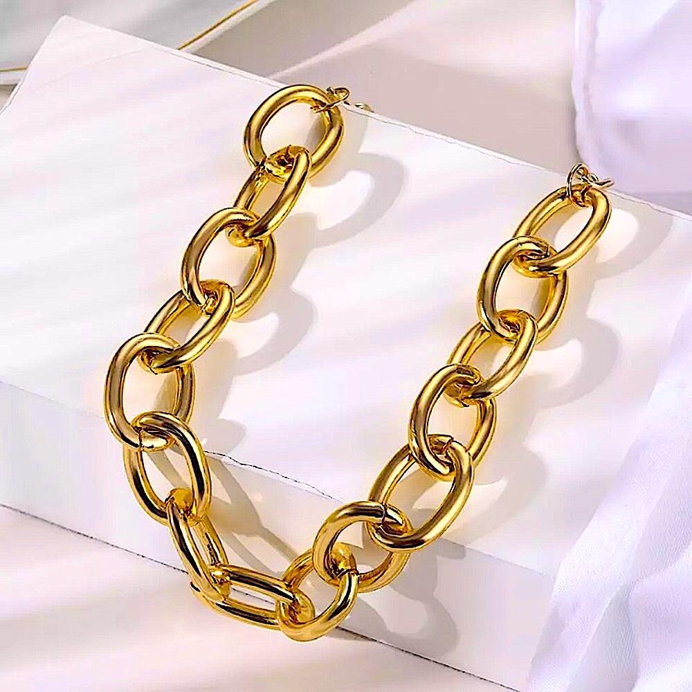 ⚜️[𝟯/$𝟯𝟴]⚜️Big Link Gold Chucky Choker NEW - Picture 2 of 10